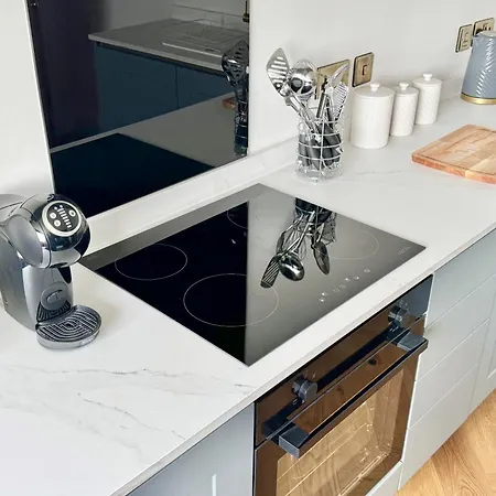 The Seaview Lookout - With Free Parking