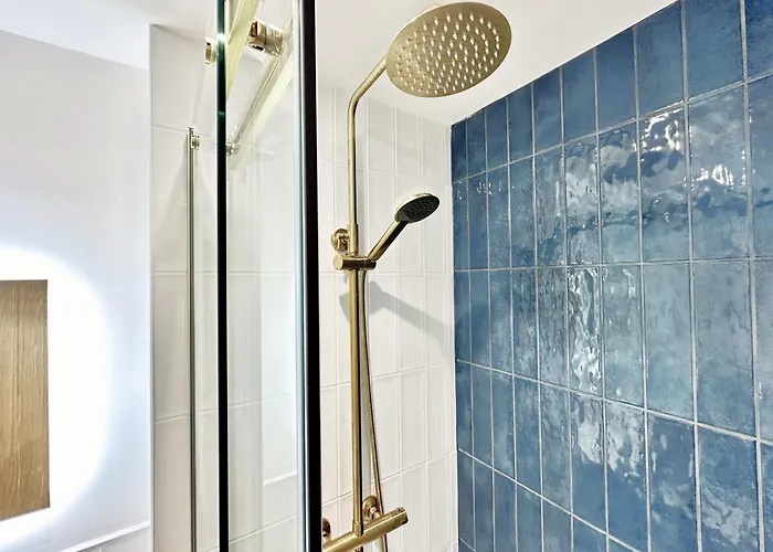 Апартаменты The Seaview Lookout - With Free Parking Скарборо